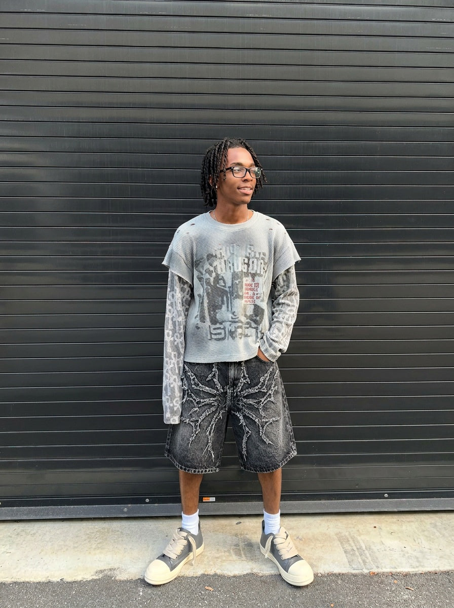 UNSEEN-Studios Distressed Spider Jorts