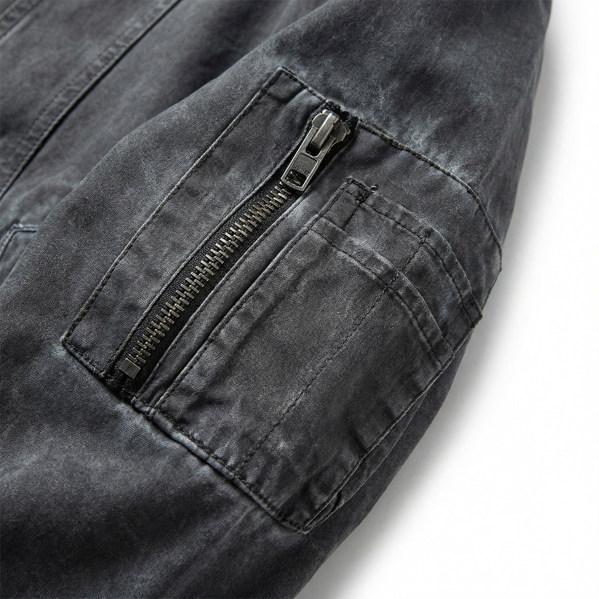 UNSEEN-Studios hooded Bomberjacket washed black