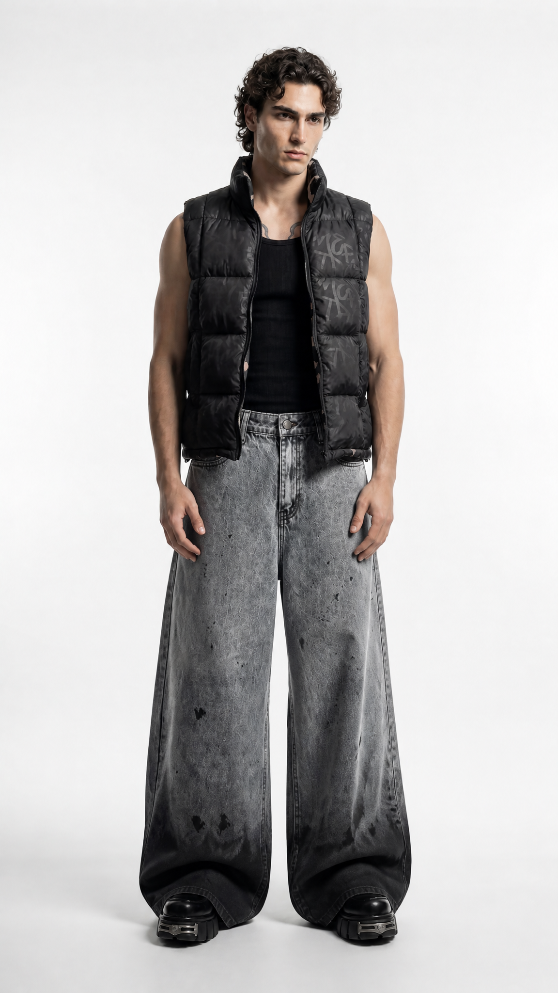 UNSEEN-Studios Shadow Fade Jeans