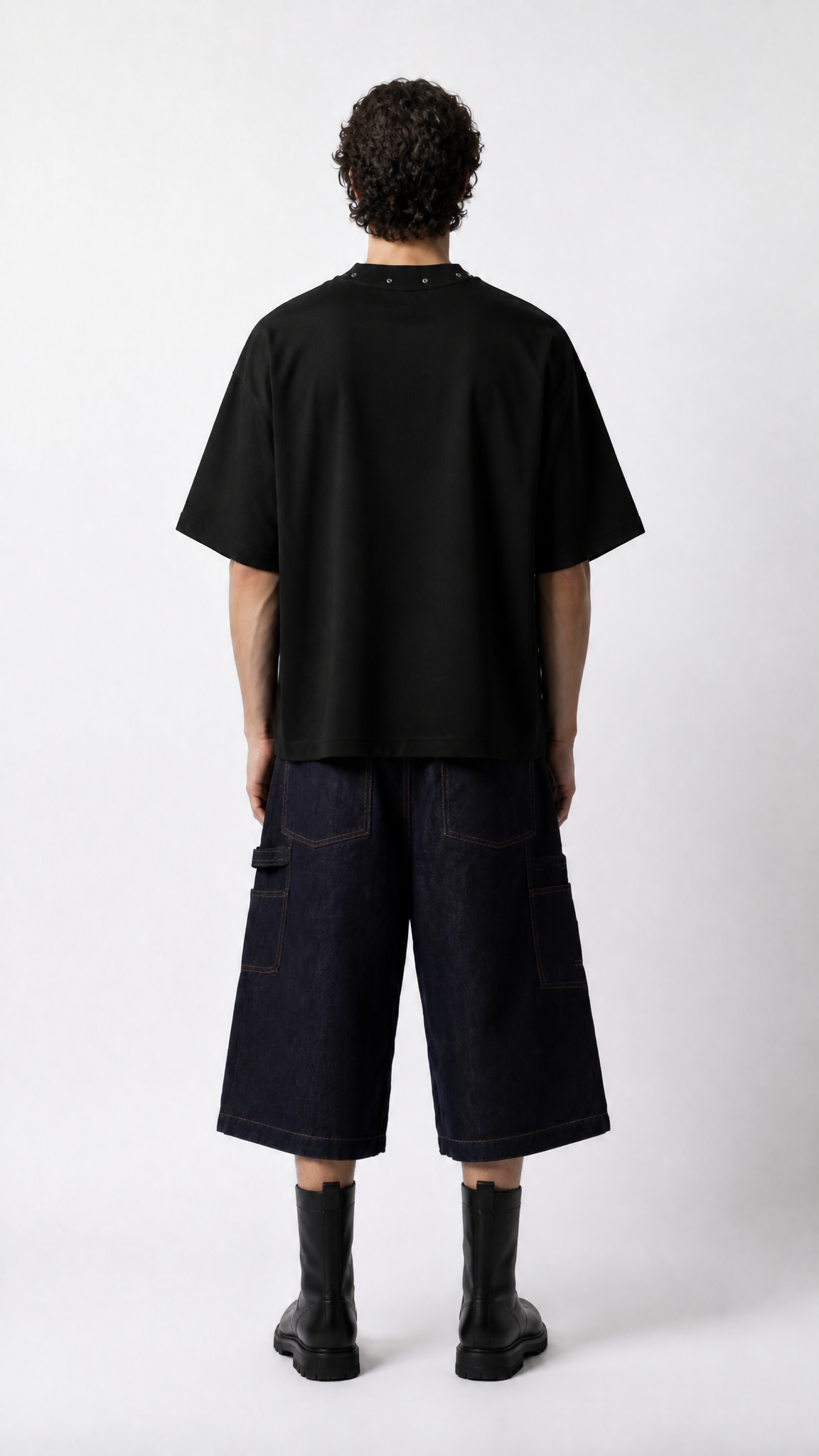 UNSEEN-Studios Faceless Tee