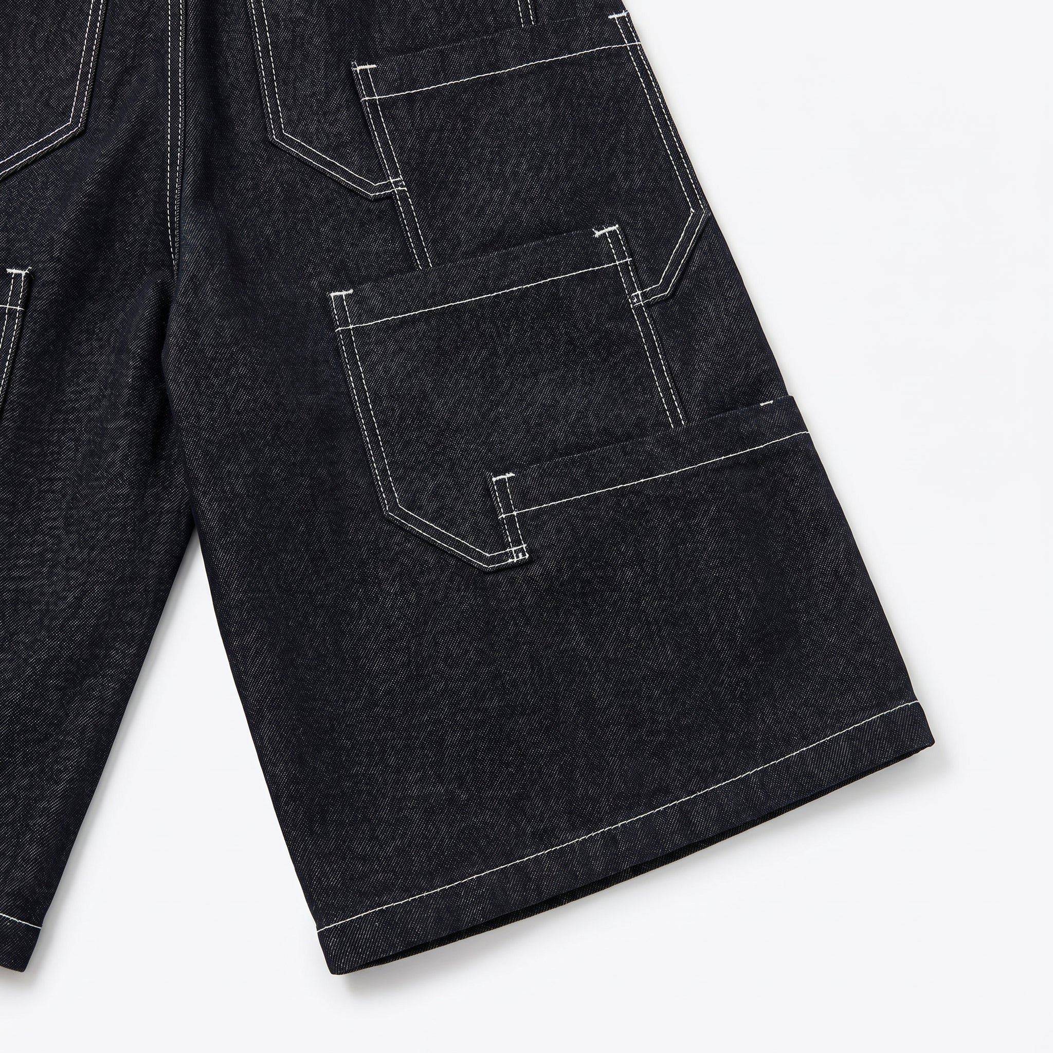 UNSEEN-Studios Weite Multipocket Jeansshorts
