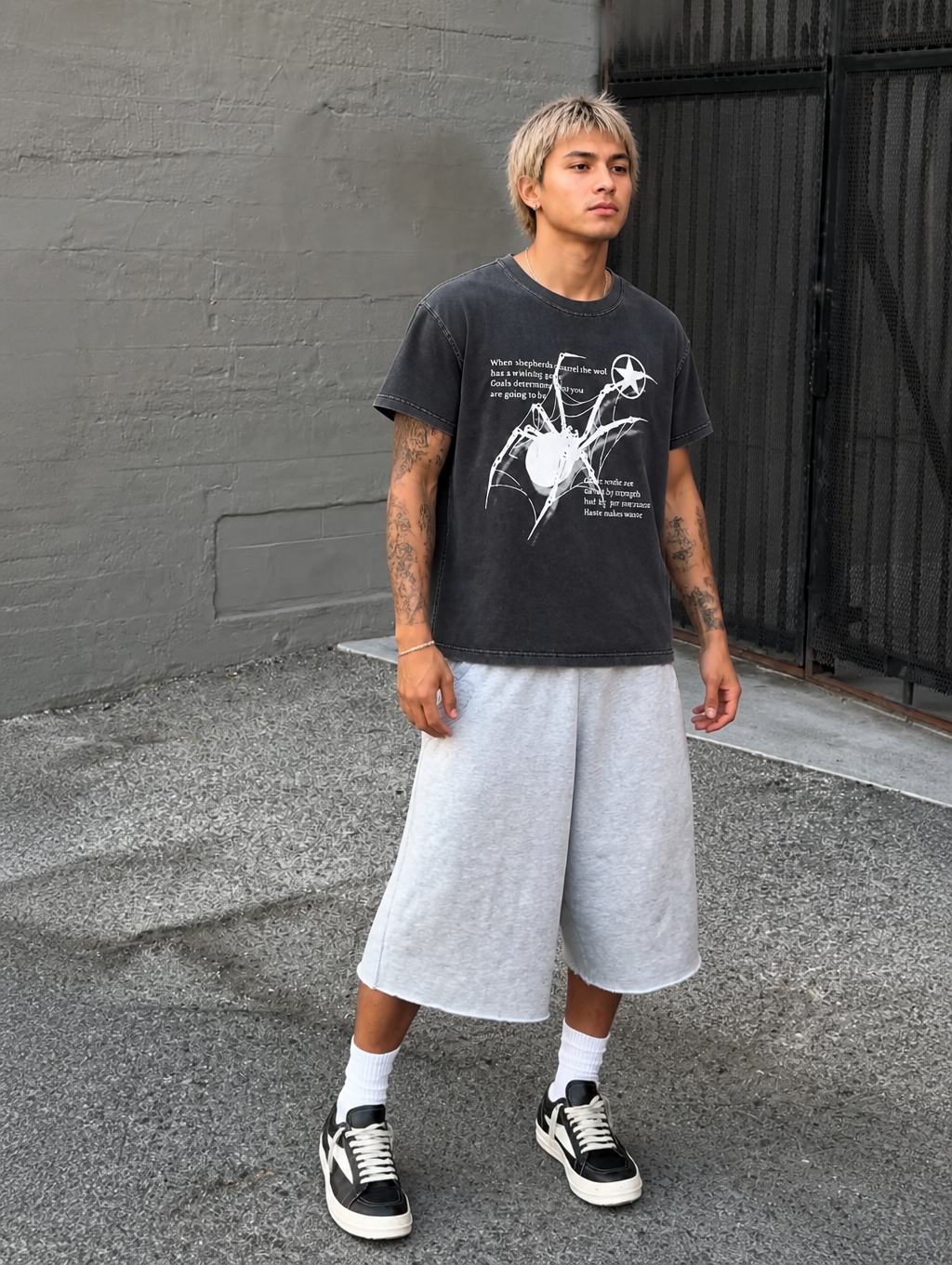 UNSEEN-Studios Widow Graphic Tee