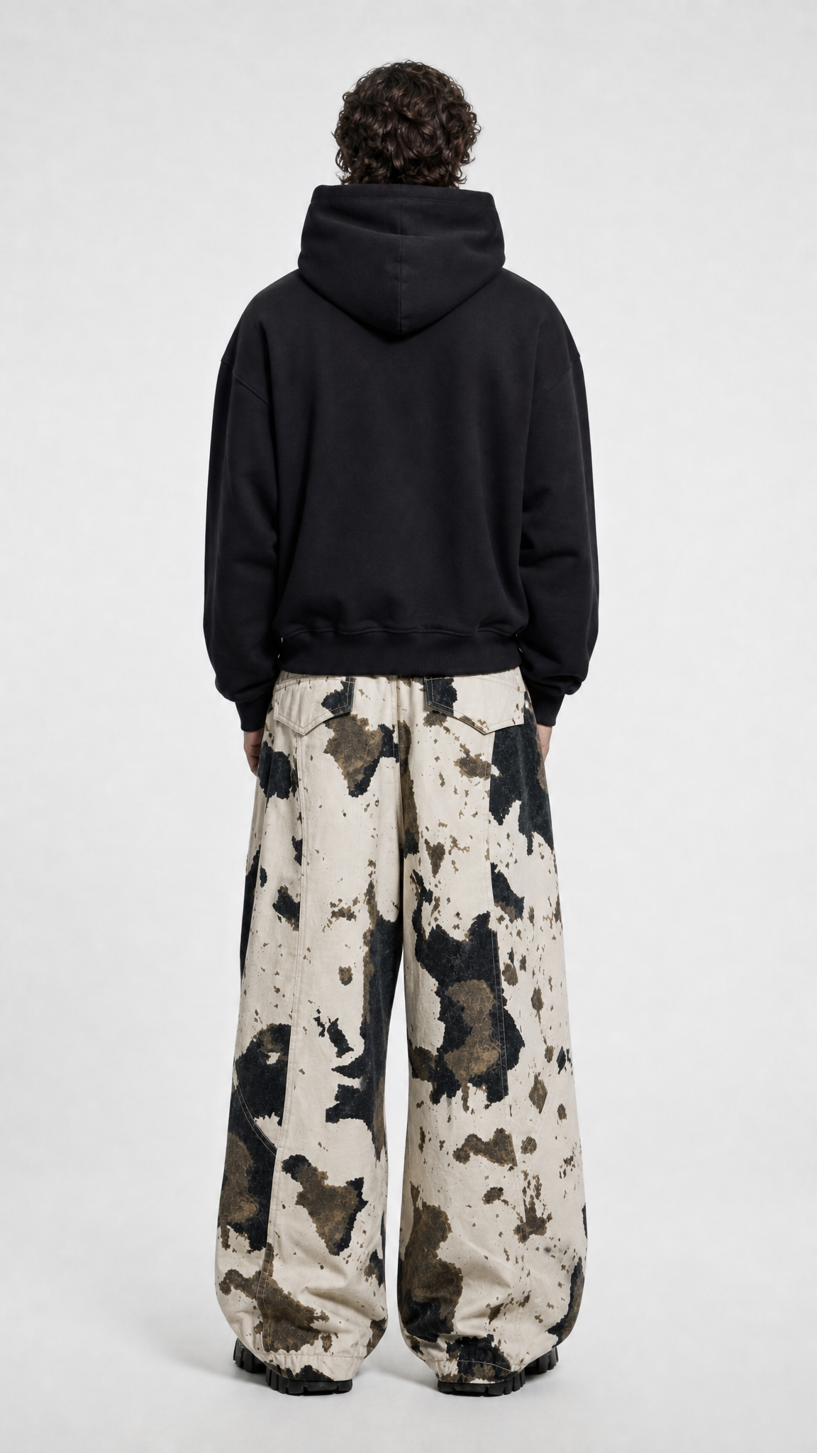 UNSEEN-Studios Outland Camo Jeans