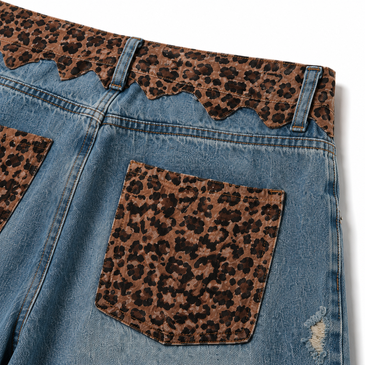 UNSEEN-Studios Leopard Waist Denim Shorts