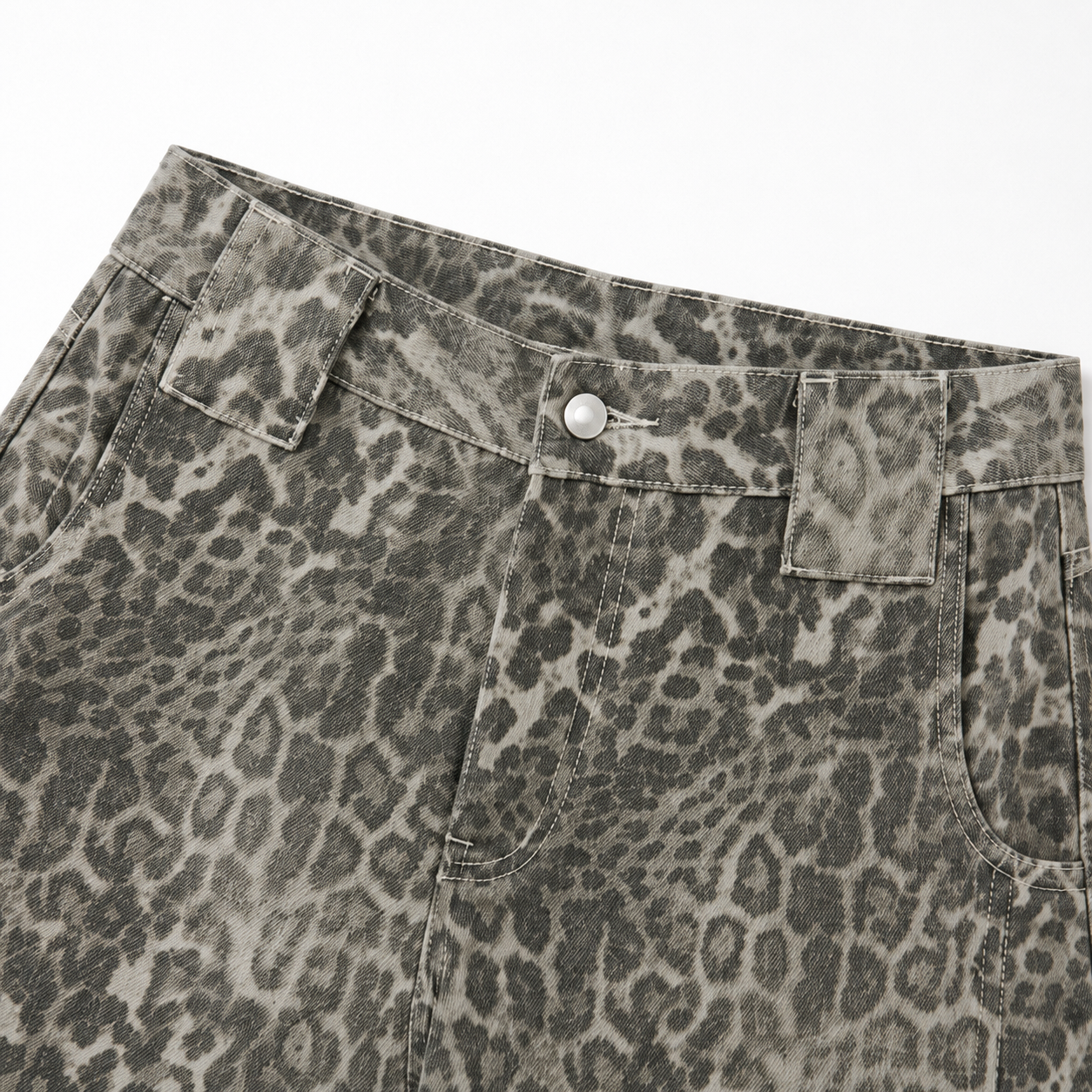 UNSEEN-Studios Astro Jaguar Shorts