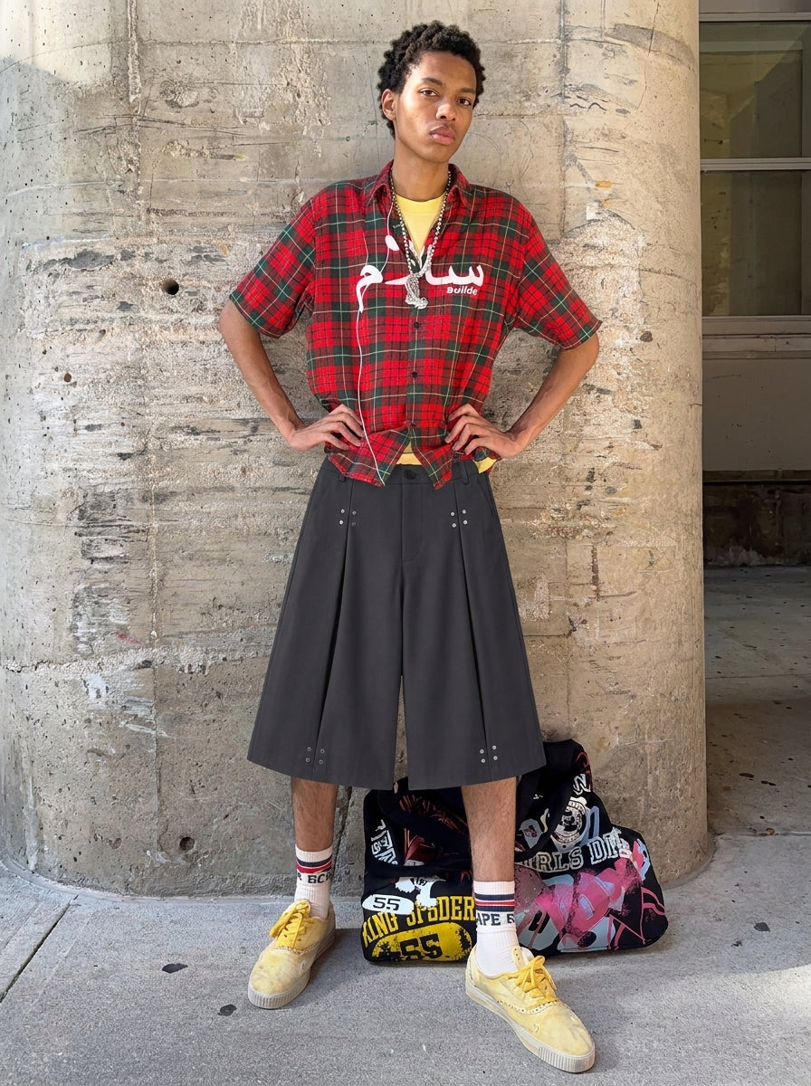 UNSEEN-Studios Rivet Pleated Shorts