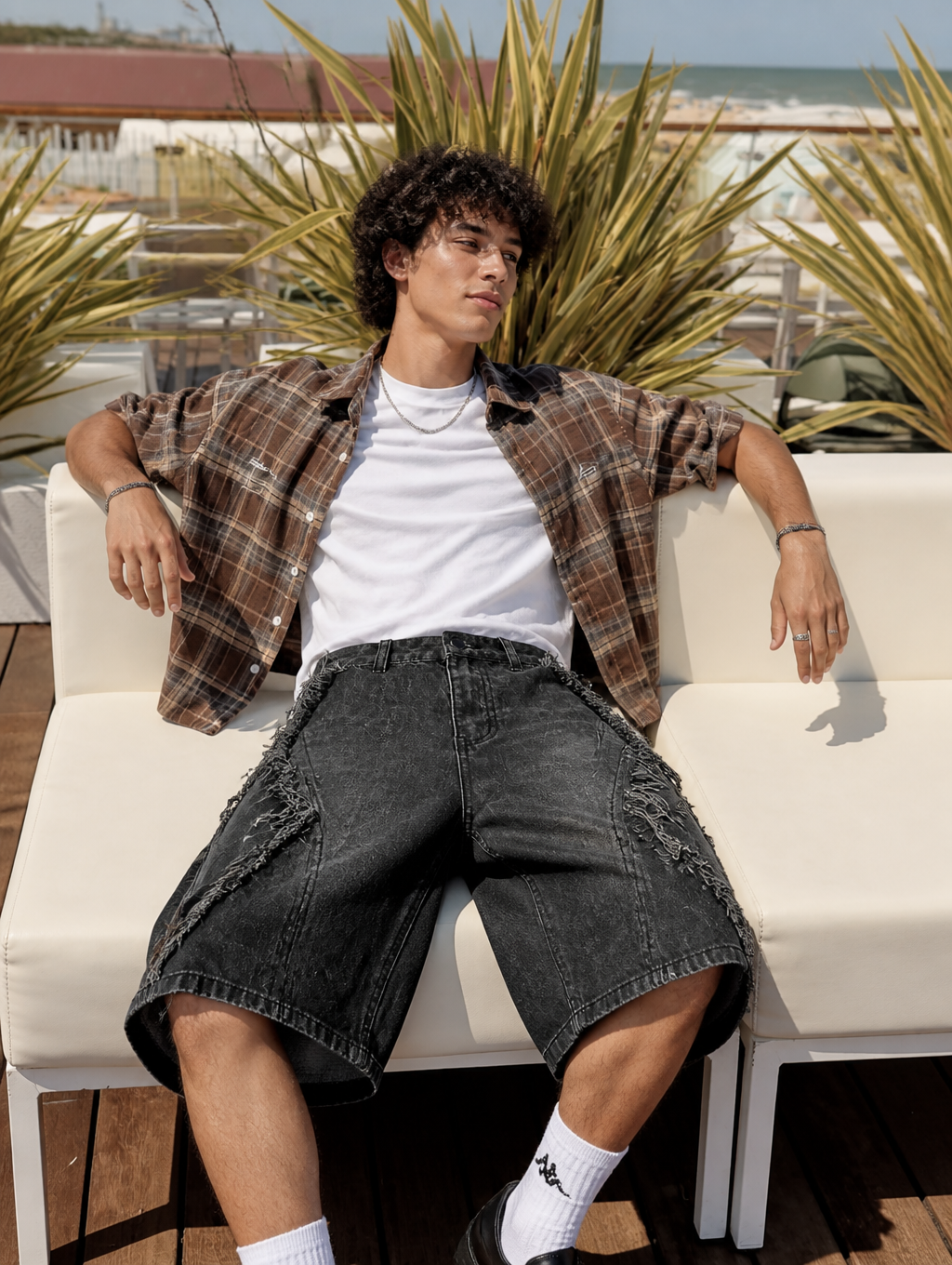 UNSEEN-Studios Frayed Wave Denim Jorts