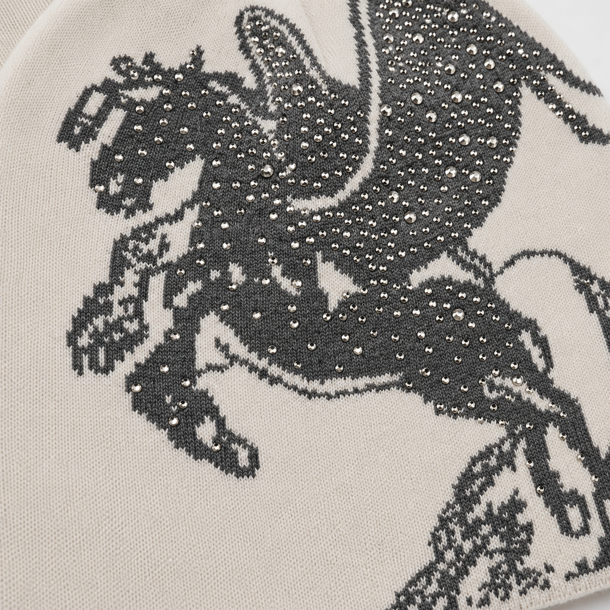 UNSEEN-Studios Pegasus Rhinestone Beanie